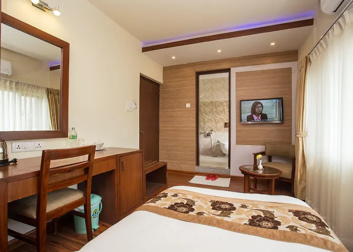 Hotel Aryatara