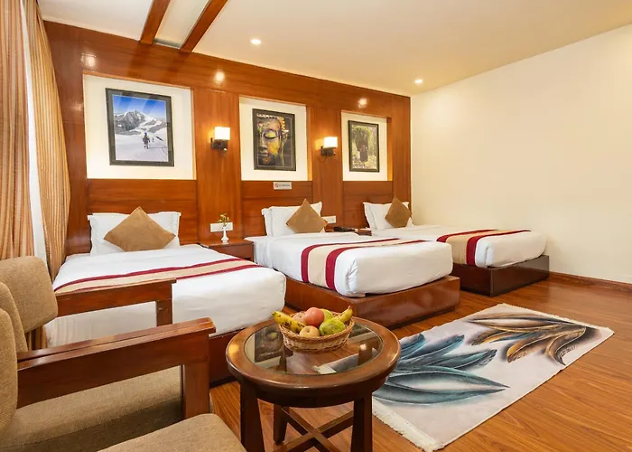 Aryatara Hotel