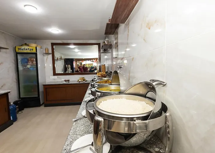 Hotel Aryatara