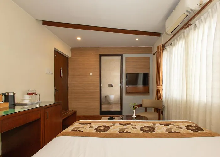 Hotel Aryatara