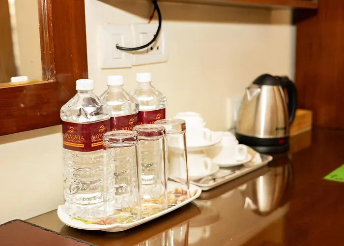 Hotel Aryatara 3*